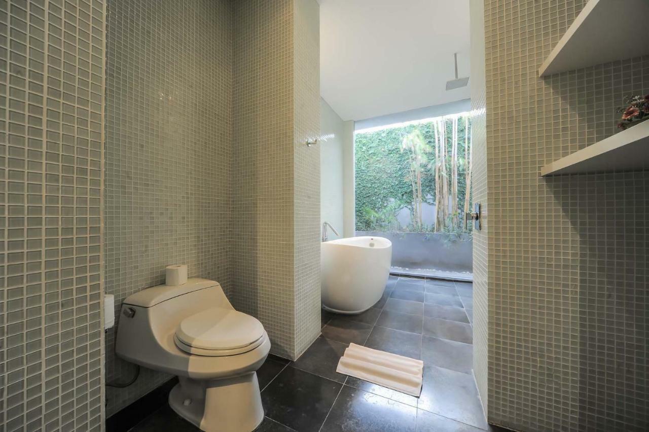 Casa Priya Petitenget Seminyak Esterno foto