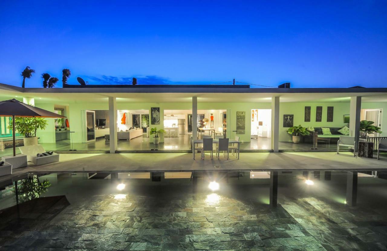 Casa Priya Petitenget Seminyak Esterno foto